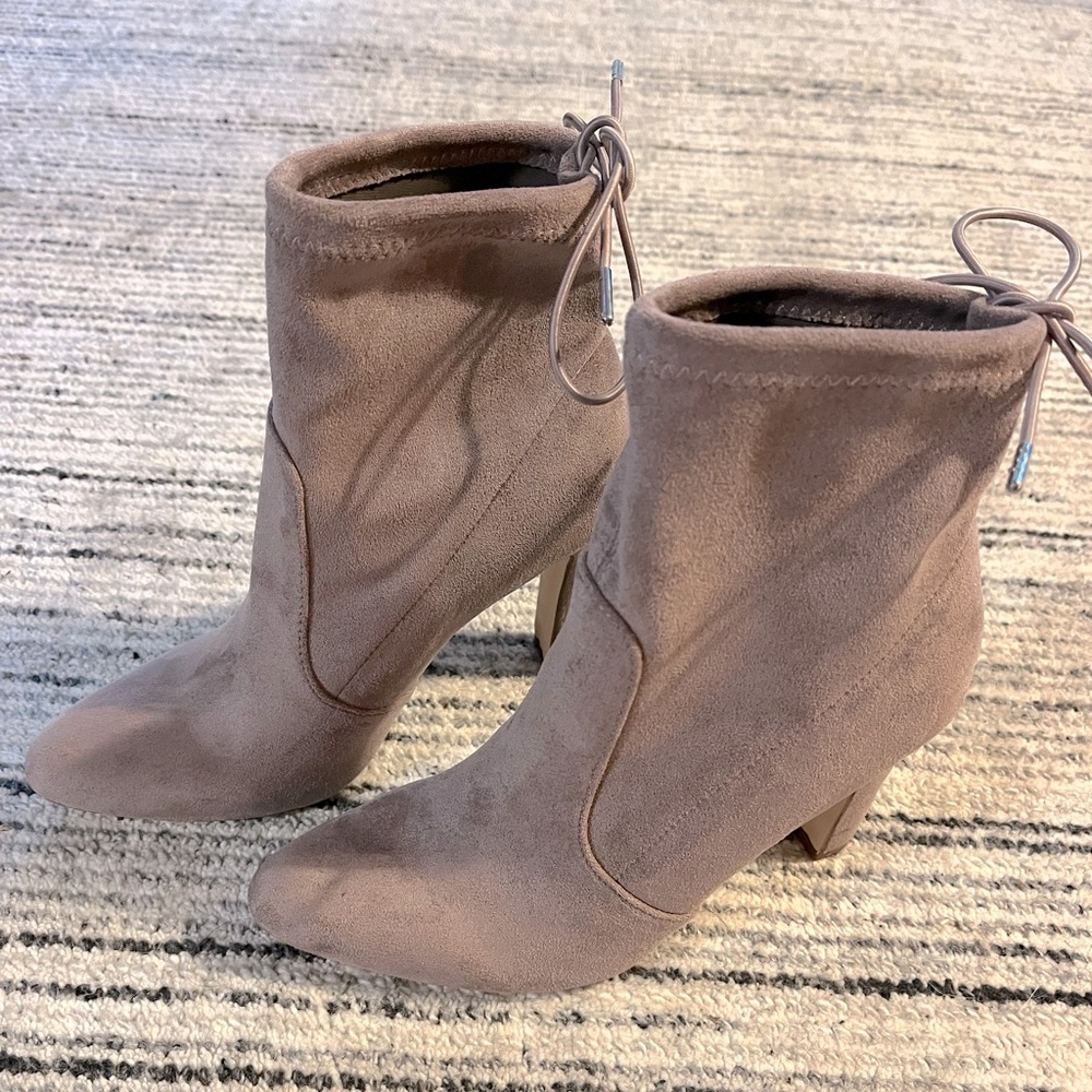Jesyna Ankle Boot